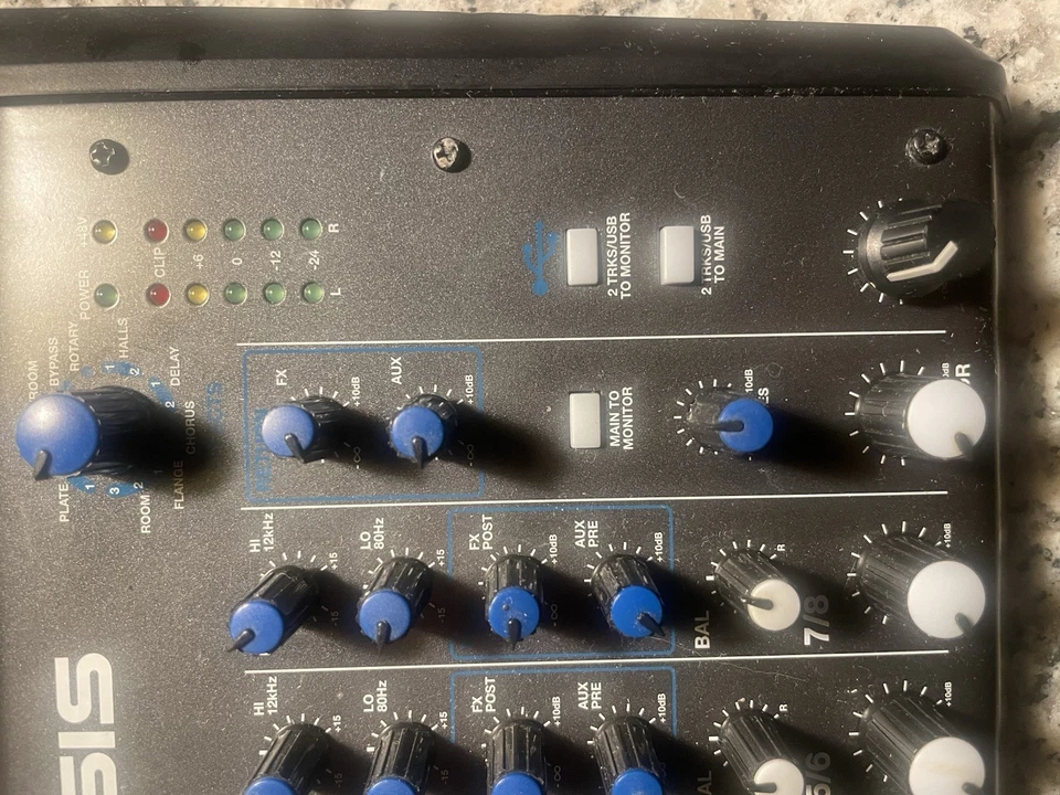 Alesis MultiMix 8 USB FX – 8 Channel Compact Mixer -NO POWER CABLE - Image 4 of 4