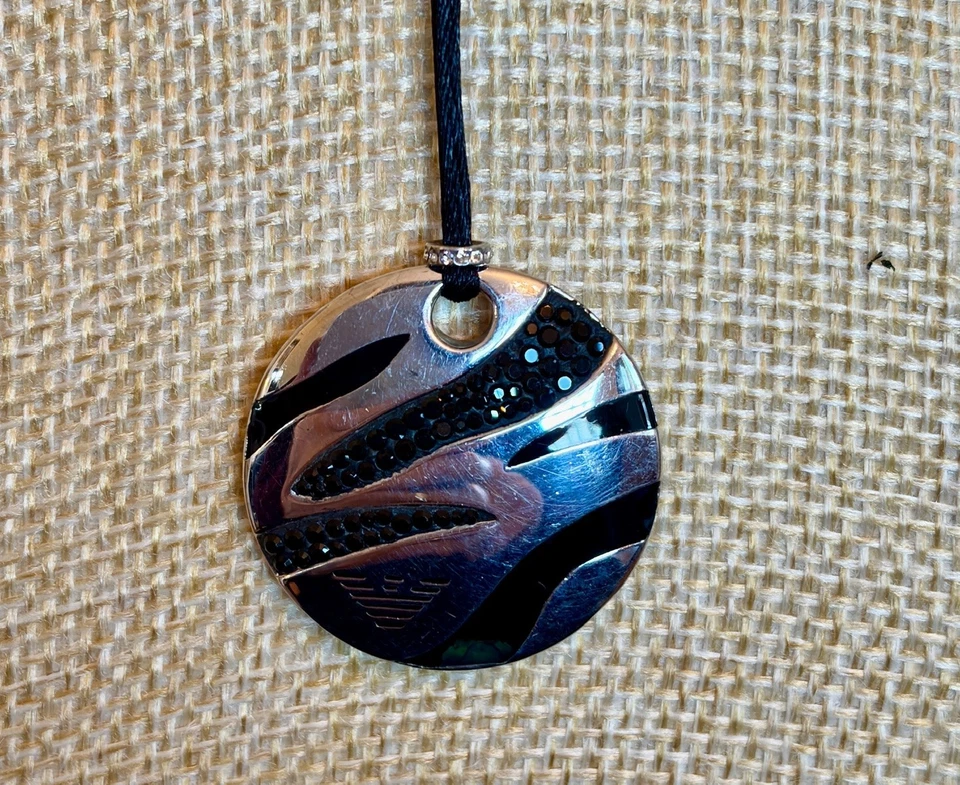 Collar Giorgio Armani Colgante Redondo Negro/Plata Resina Cordón Negro Lariat 925 Foto 3 de 4