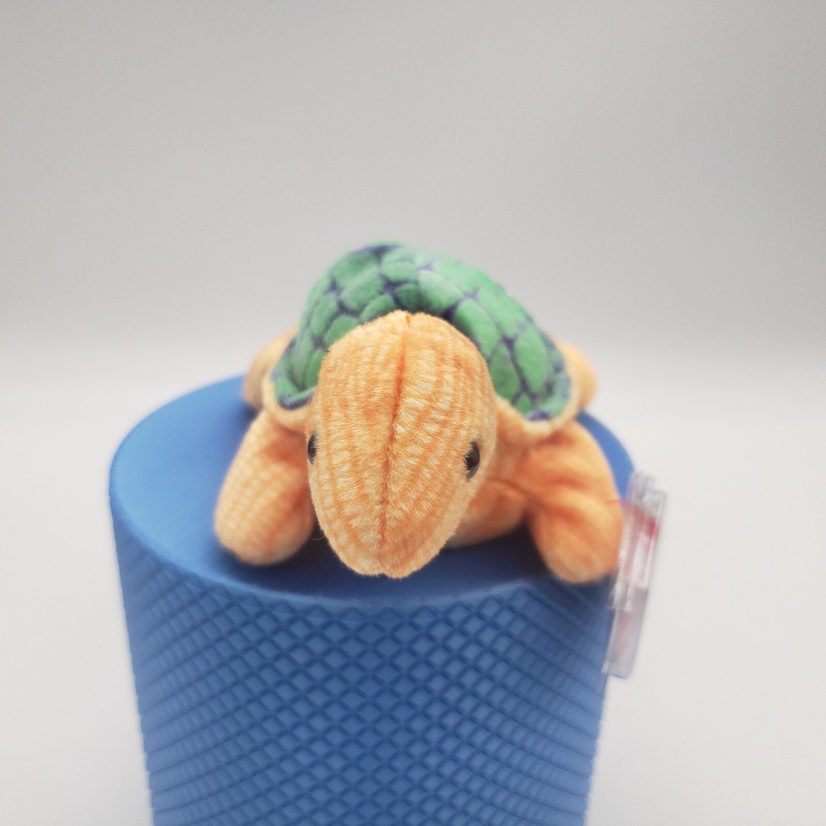 Ty Beanie Baby Peekaboo ~ April 11, 2000 ~ Orange Green Turtle