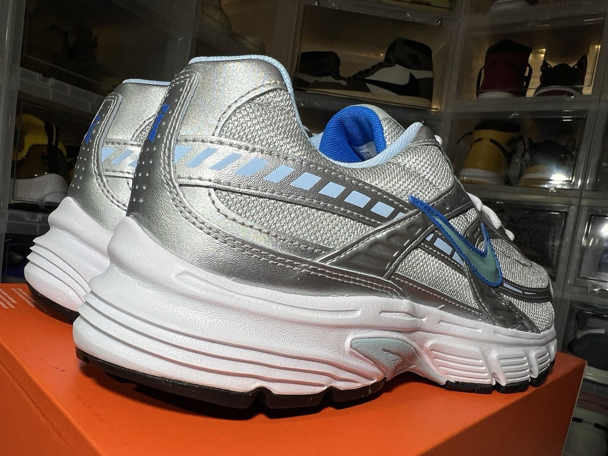 nike initiator metallic silver ice blue