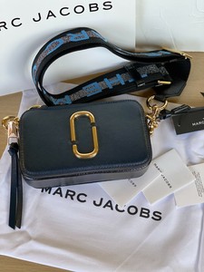 marc jacobs navy crossbody