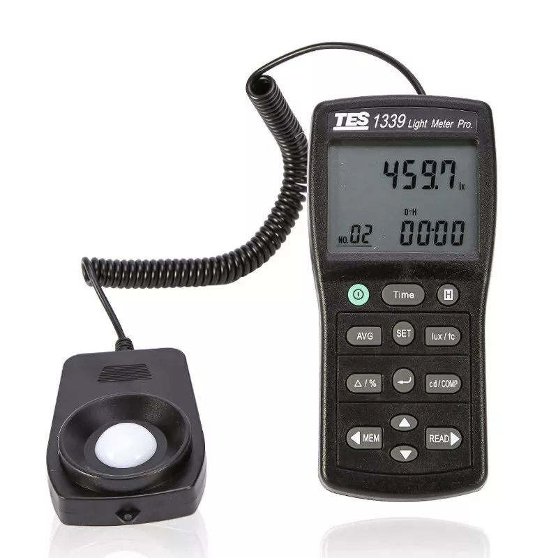 TES 1339 Digital Lux Light Meter Tester 0.01 To 999900 Lux Autoranging
