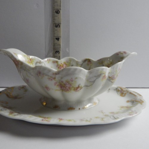 Haviland &Co Limoges Gravy Boat W/Attached Under Plate Princess Pattern France - Picture 8 of 9