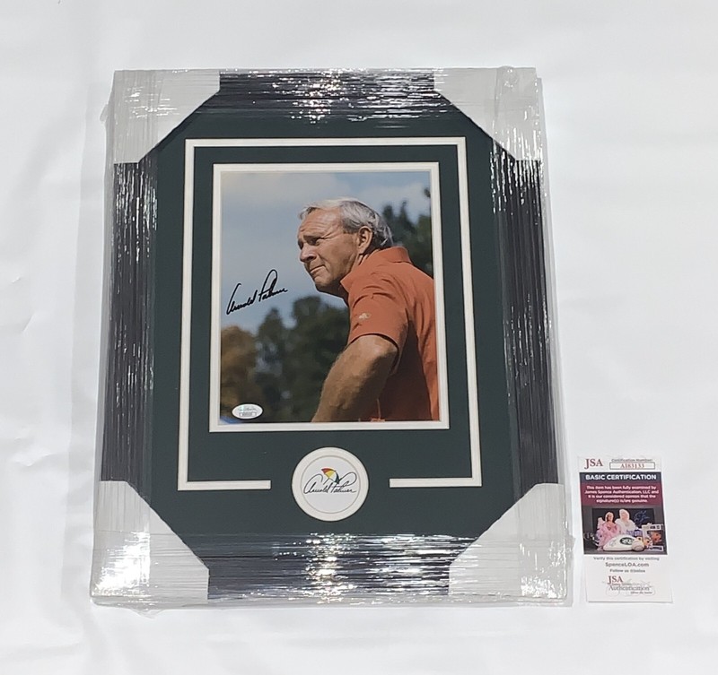 ARNOLD PALMER SIGNED CUSTOM FRAMED 8X10 PHOTO LEGEND JSA COA