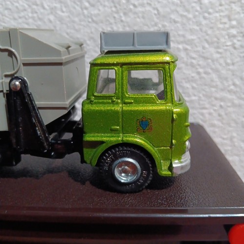 Dinky Toys Bedford #978 Refuse Wagon Green Missing Trash Cans - Picture 11 of 18