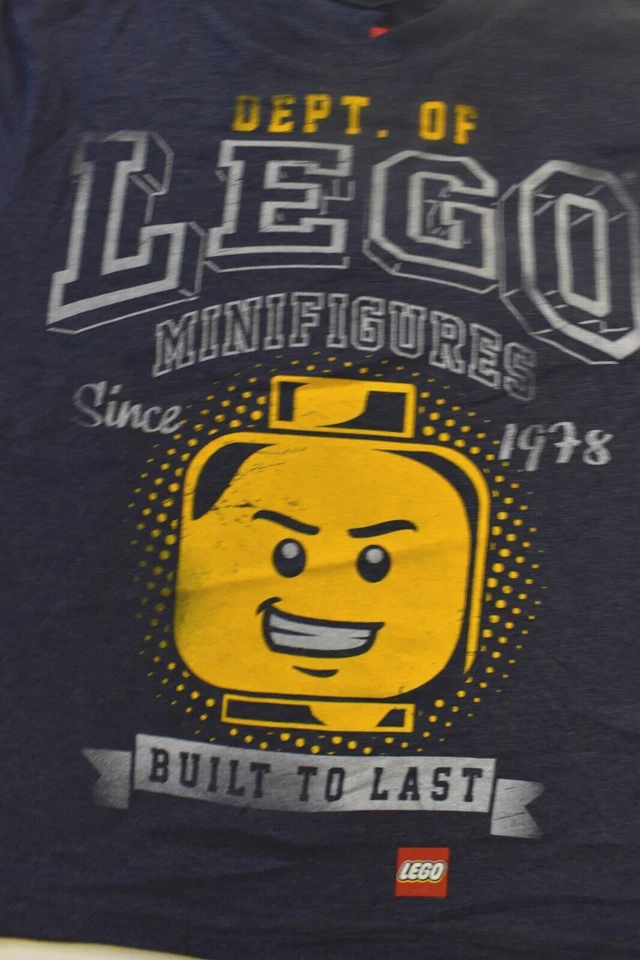 Lego Youth Dept. Camisa azul construida para durar de minifiguras desde 1978 nueva con etiquetas talla 5-6 Foto 4 de 4