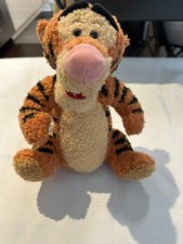 Tigger Plush Disney Mattel Jointed VTG 1998. Has a batter pack but untested. 6in