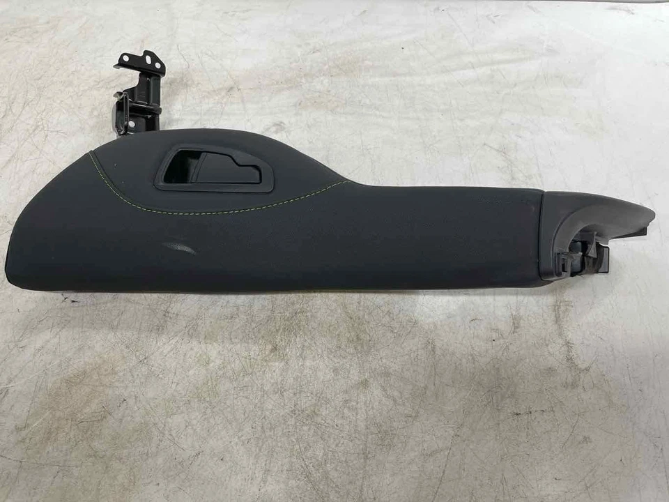 Se adapta a 20-24 SUBARU OUTBACK trasero izquierdo lado del conductor acolchado cojín cuero OEM Foto 3 de 4