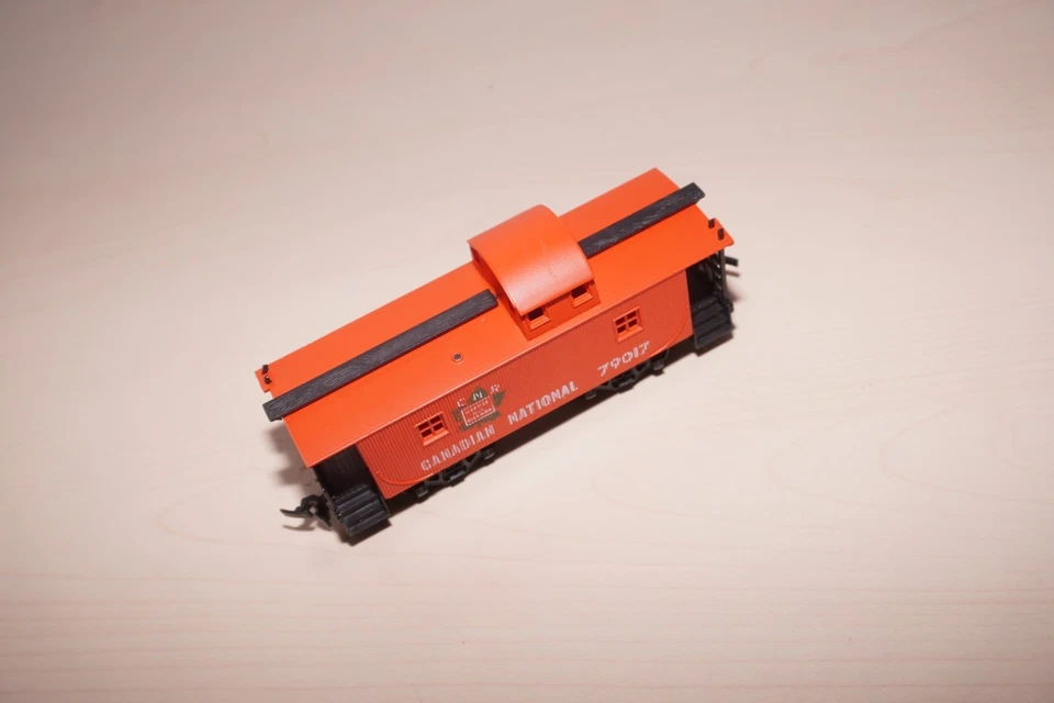 SK10/2] Model Power H0 U.S.Caboose Canadian National 79017 - Image 2 of 4