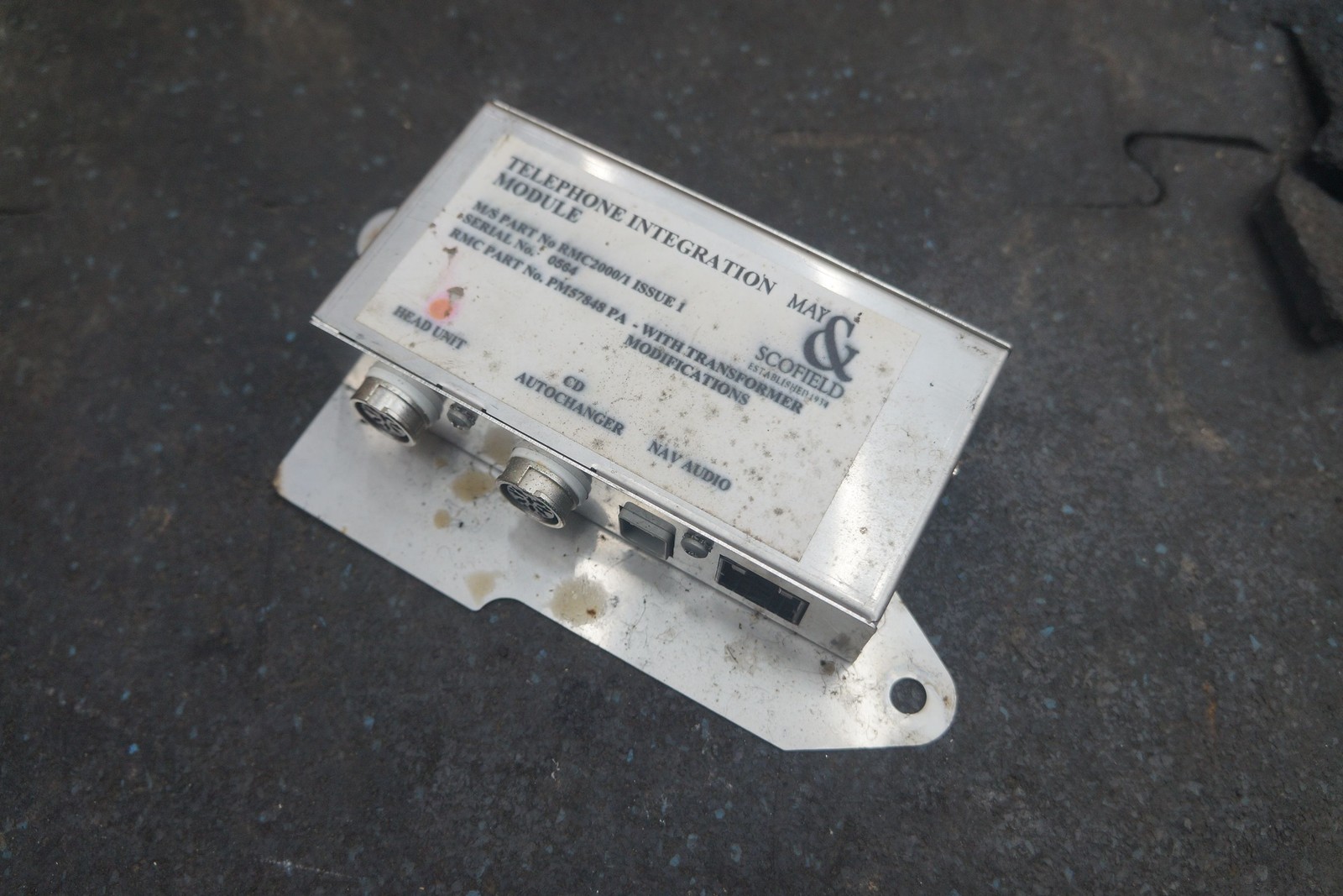 Communication Telephone Integration Module ECU PM57848PA OEM Bentley Arnage 2002