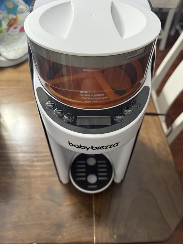Baby Breeza Formula Pro Advanced Automatic Dispenser Works absolutely Perfectly