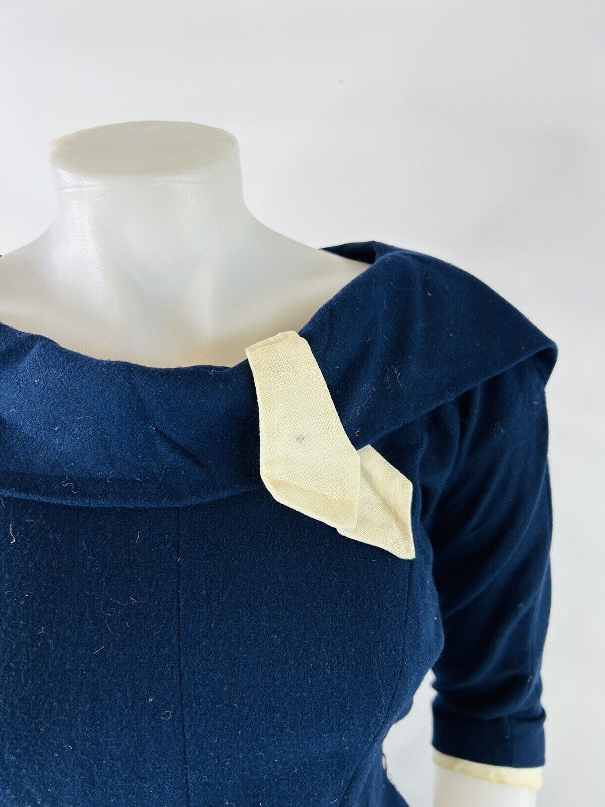 VTG 1940s Felted Wool Knit Wartime A Line Midi Dr… - image 8