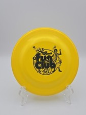 Vintage 1980s McDonald  s Yellow Birthday Frisbee 7.5  Ronald McDonald Fun CLUB