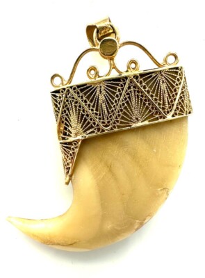 Pendentif Or 18 Carats - Forme Griffe 3x4 Cm, Poids 15,33 G, Or Jaune - Occasion, Bijou Précieux