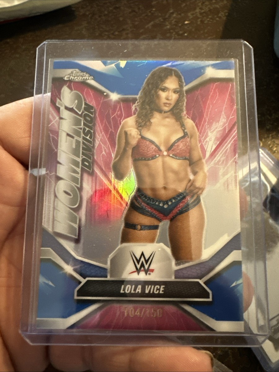 2026 TOPPS WWE CHROME LOLA VICE BLUE REFRACTOR SP #/150 WOMEN'S