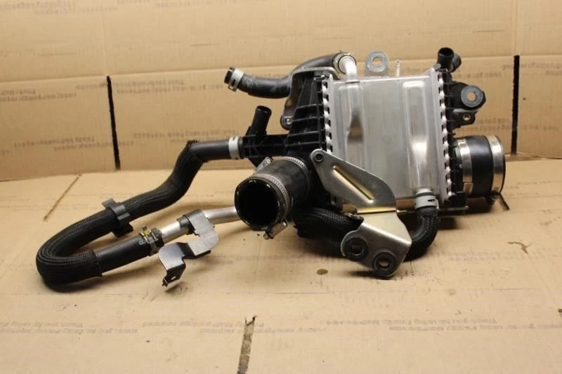 2018 INFINITI Q50 RIGHT INTAKE INTERCOOLER 144615CA0A - Image 2 of 4