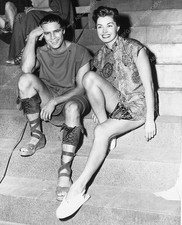 5717-09 Esther Williams visits Marlon Brando on set Julius Caesar 5717-09 5717-0