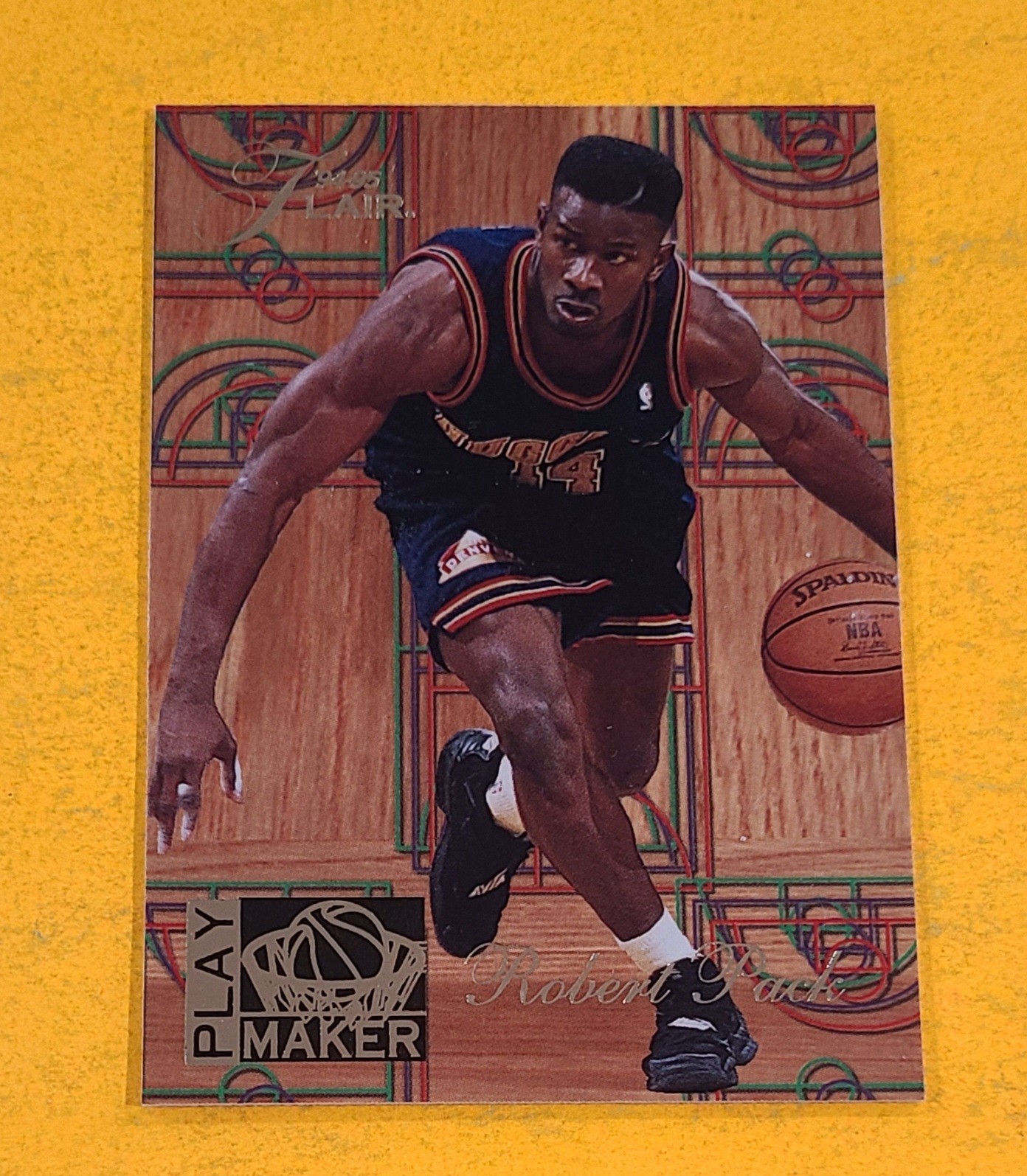 1994-95 Flair #5 Robert Pack Play Maker
