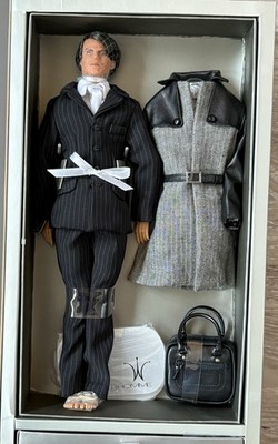 TURNING HEADS PIERRE DE VRIES 2006 Dressed Integrity/FR Fashion Doll_91115_NRFB