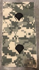 US Army Specialist Universal Camouflage Pattern (UCP) Rank Insignia Collar Pair