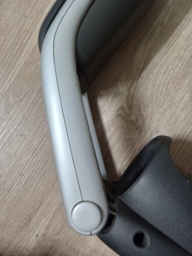 2007-2014 R56 R57 Mini Cooper S Center Console Arm Rest - Good Lid, SILVER Trim - Picture 3 of 15