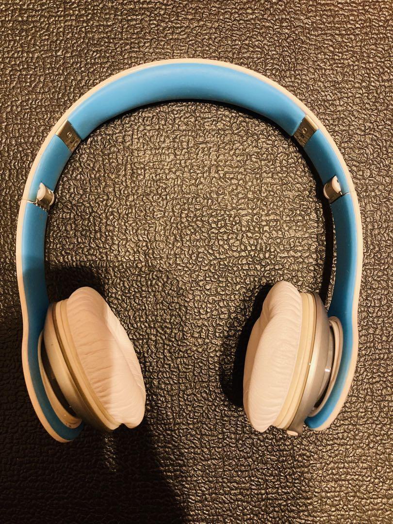 Beats by Dr. Dre Solo HD Artist Futura Limited Edition White Beats by Dr. Dre Solo HD Artist Futura Limited Edition White