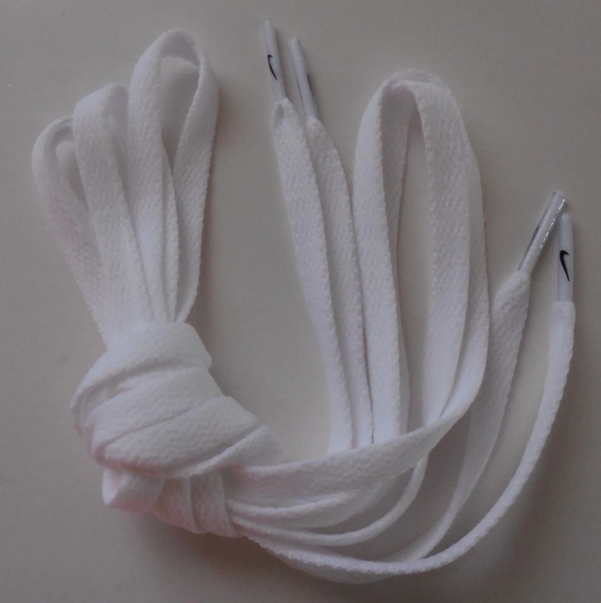 nike 54 inch laces