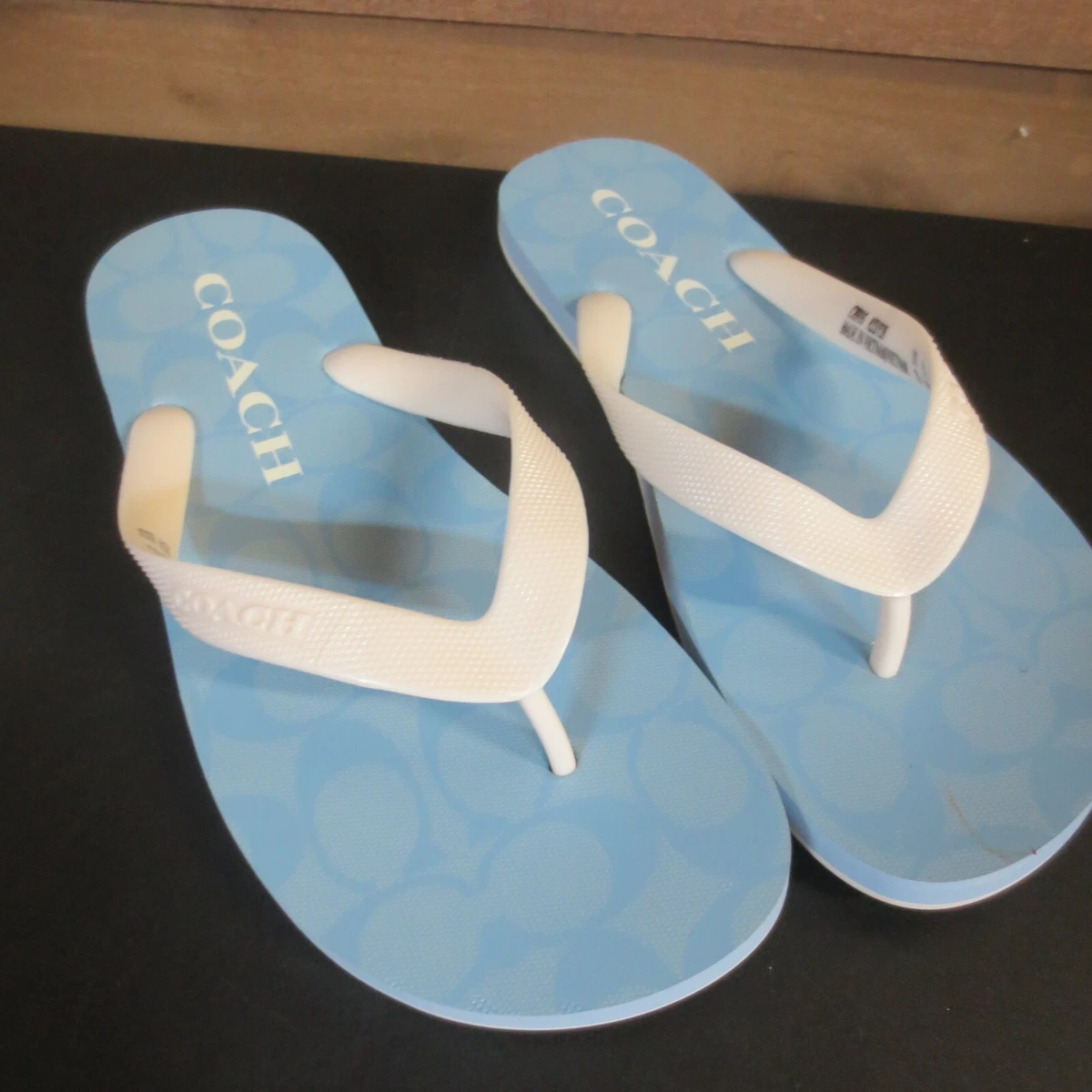Cc flip flops clearance