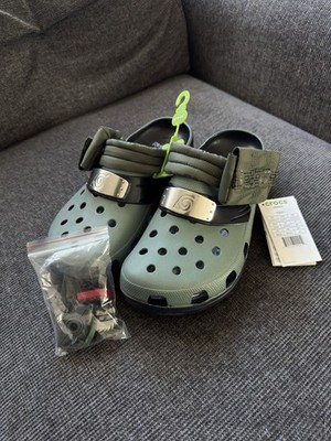 Crocs Naruto Kakashi Classic Clogs  grün/marine NEU 43/44   M10W12
