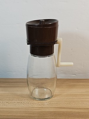 Vintage Gemco Westinghouse Glass Jar Nut Chopper with Brown Plastic Top