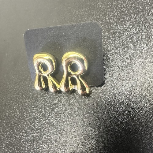 R Bubble Buchstaben Ohrstecker in Gold Strumpf Füller für Frauen kleines Geschenk - Bild 2 von 3