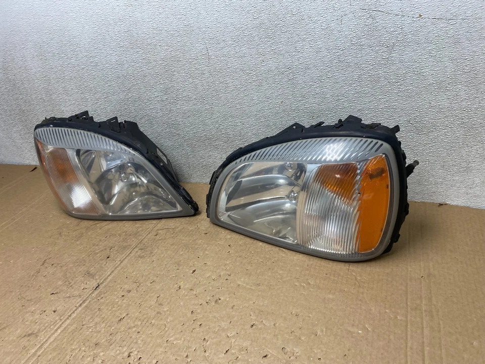 Левые + правые фары для Cadillac Deville 2000–2005 годов от оригинального производителя V2976 DW - Изображение 2 из 4