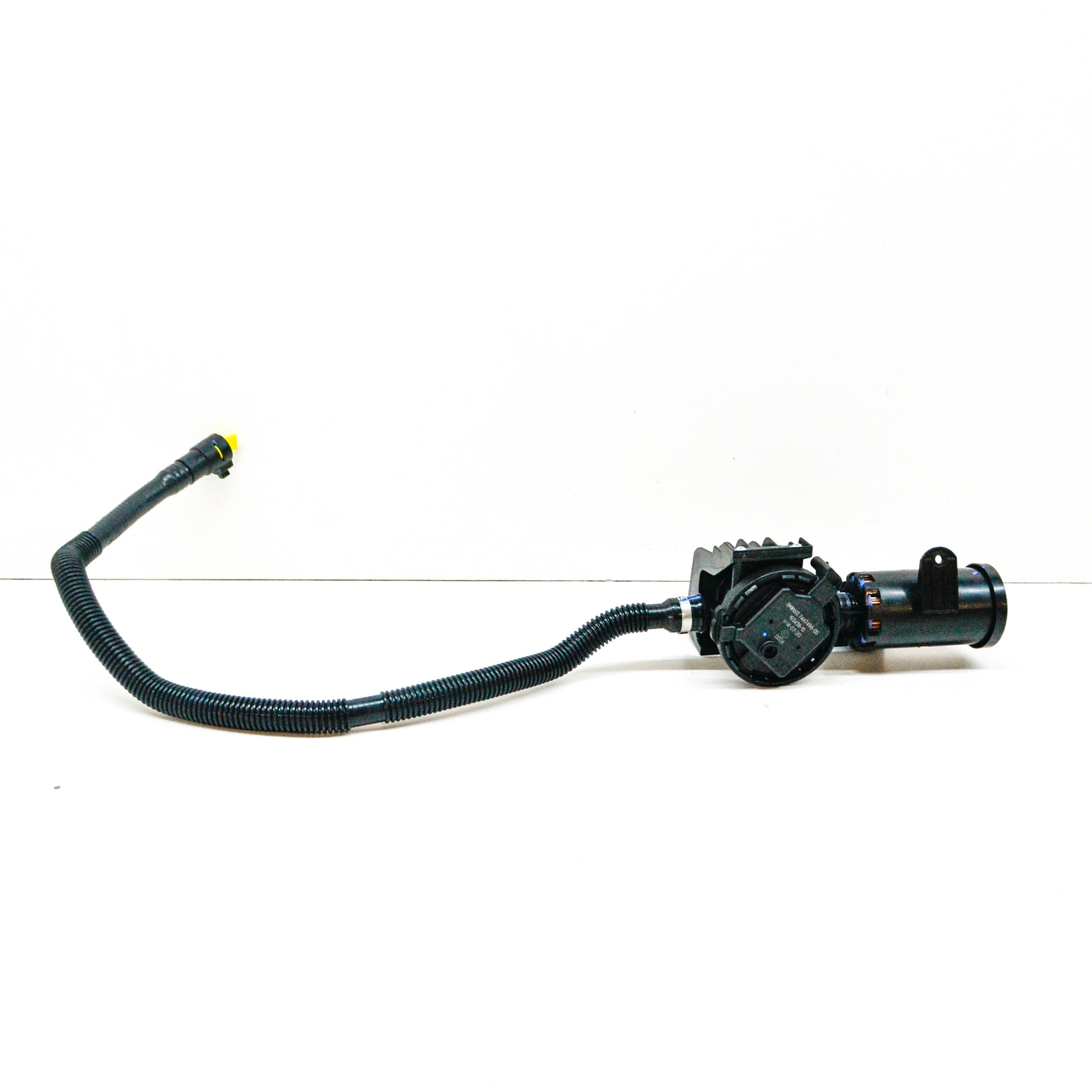 NEW BMW X5 G05 VAPOR CANISTER VENT LINE W LEAK DIAGNOSIS MODULE 