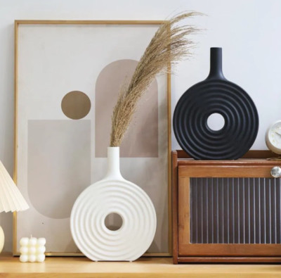 Skulpturale Keramikvasen minimalistisches Design modern zeitlos elegante Deko