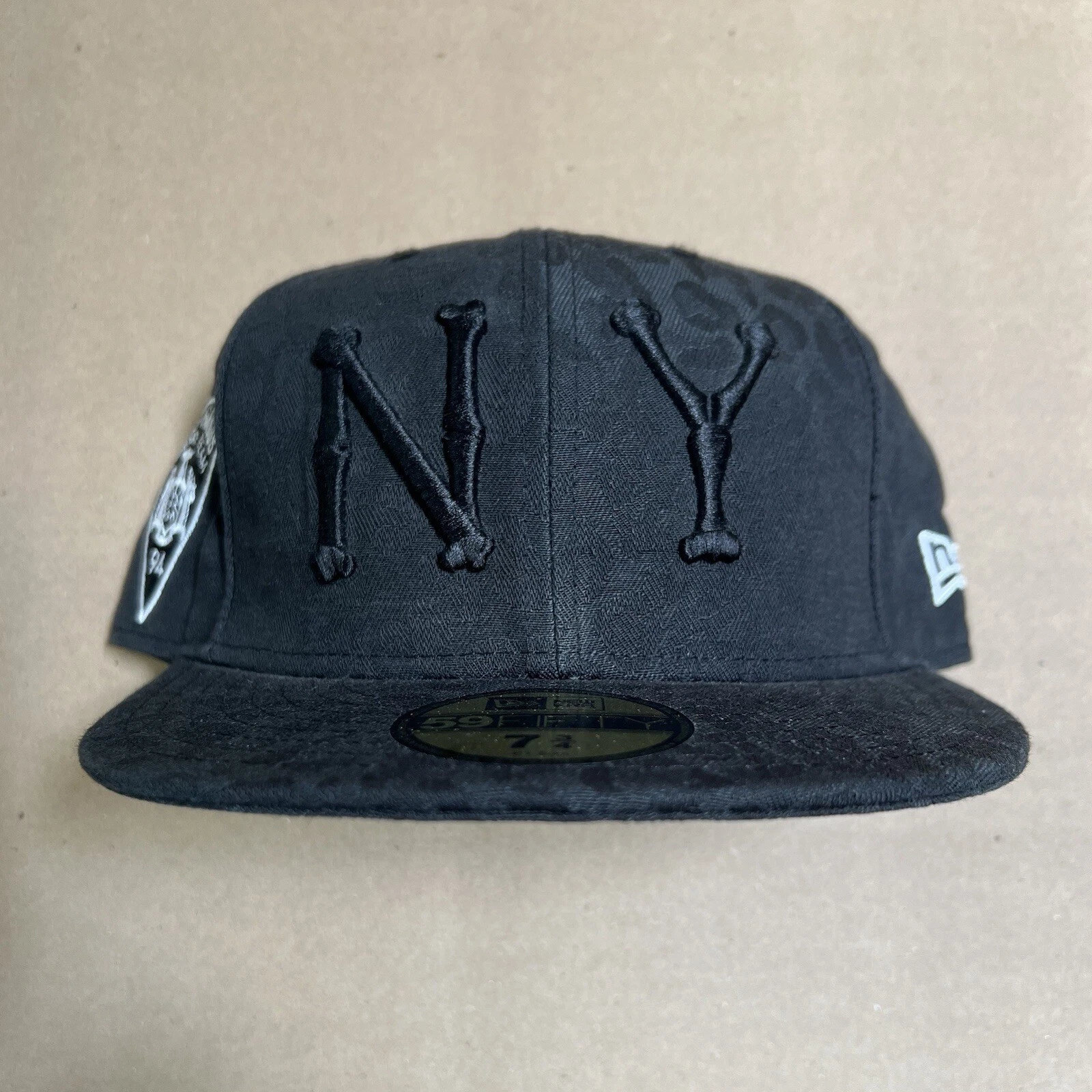 Casquette chapeau noir FW09 Supreme New Era NY os tissé léopard 7 3/4 59fifty 2009