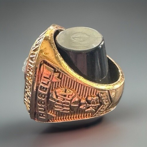 1969 Boston Celtics World Championship Ring Bill Russell Replica - Picture 2 of 3