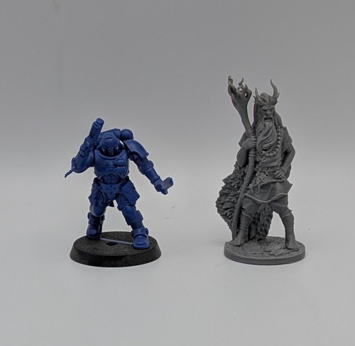 Male Druid miniature for wargames & tabletop roleplaying games, Used Plastic - Picture 5 of 5