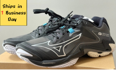 MIZUNO Volleyballschuhe Wave Lightning Z8 V1GA2400 schwarz x silber US8,5