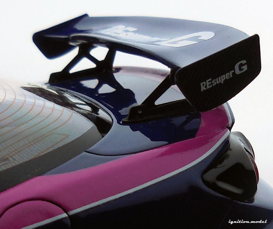 1:18 Mazda RX-8 (SE3P) RE Amemiya -- Blue/Pink -- Ignition Model