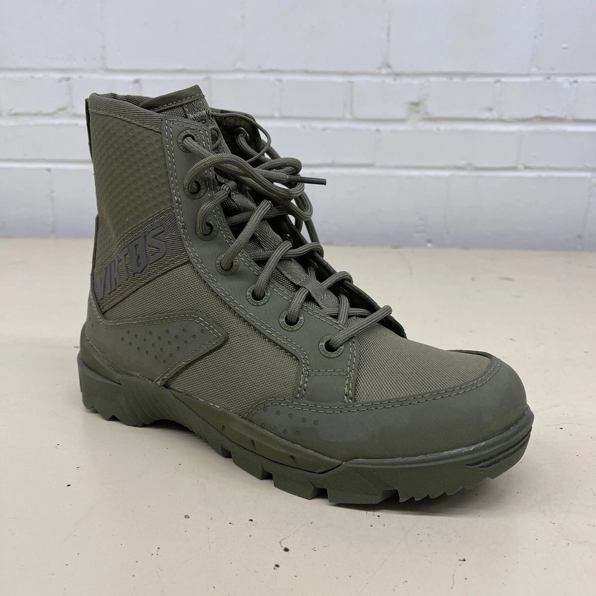 VIKTOS Johnny Combat Waterproof Boot Men s Size US 6 Ranger eBay