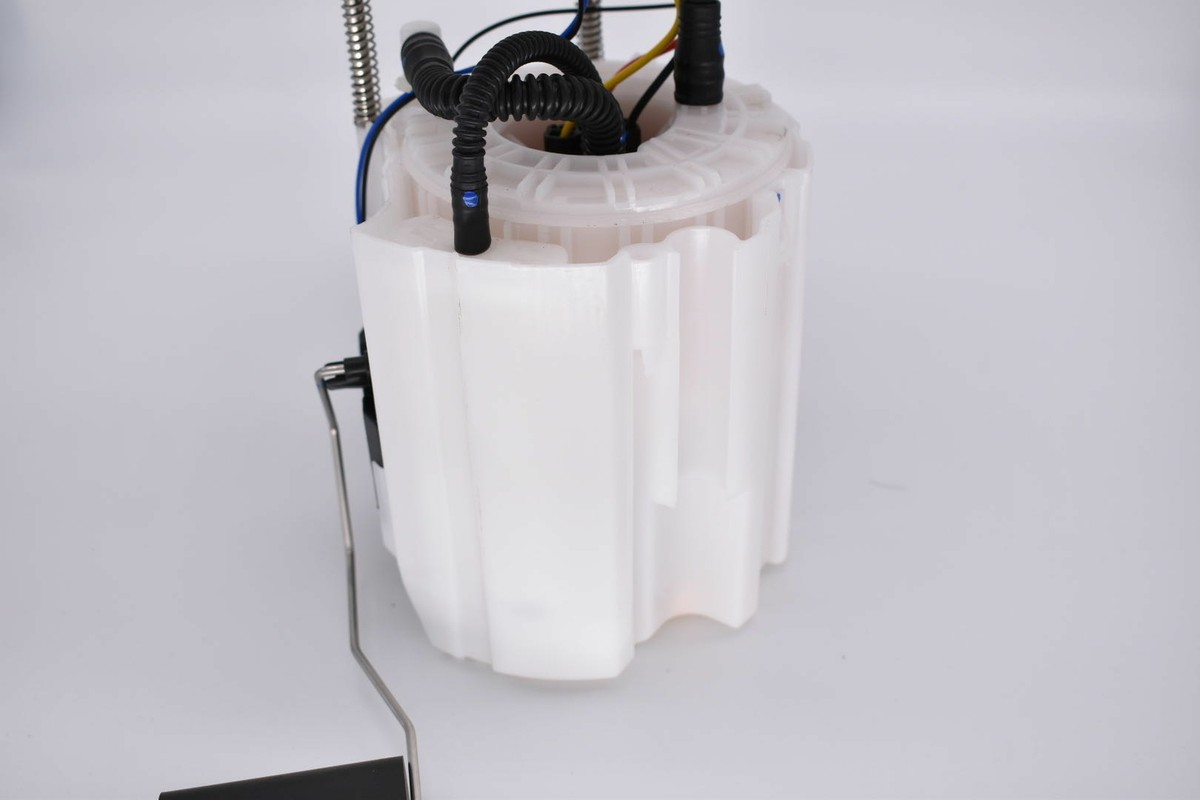 Fuel Pump Assembly For 2014-2017 Mercedes-Benz CLA200 GLA250 