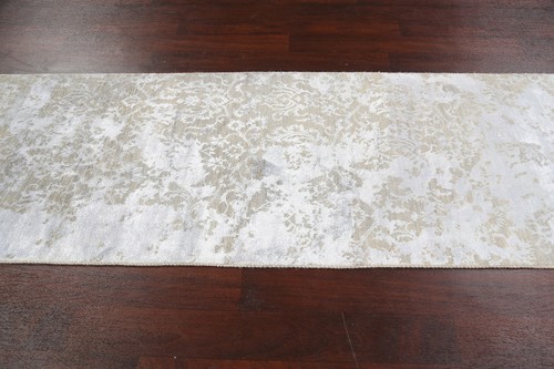 Versace Design Art & Craft SILVER/ BEIGE Runner Rug Wool/ Silk Hand-knotted 3x10 - Picture 9 of 12