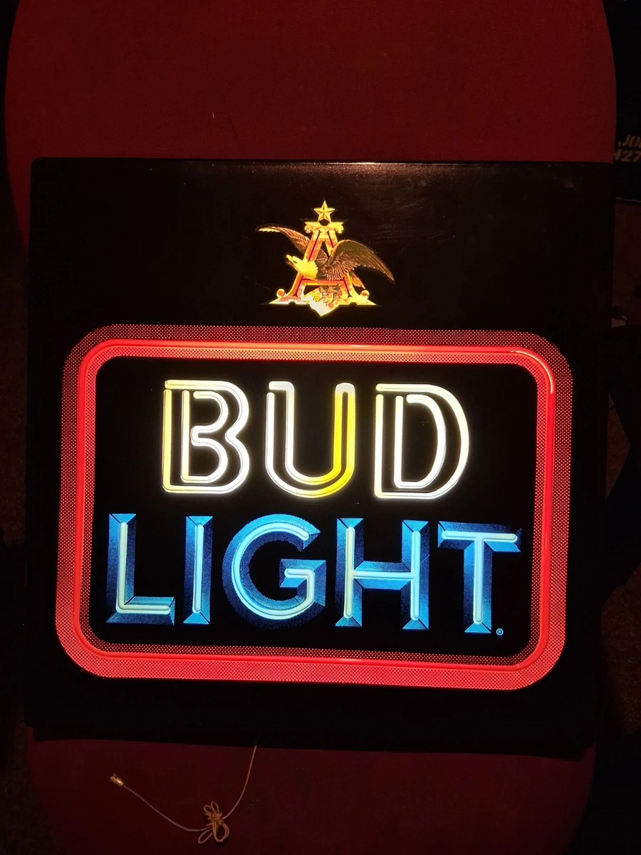 Preços baixos em Budweiser Luz Vermelha em Placas da Budweiser