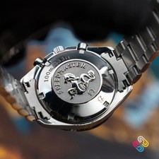 Omega Speedmaster White Panda Date 40mm 3211.31.00 5