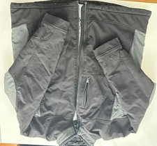 RefrigiWear  Men’s  Black Zip -Up Jacket with Pocket Design