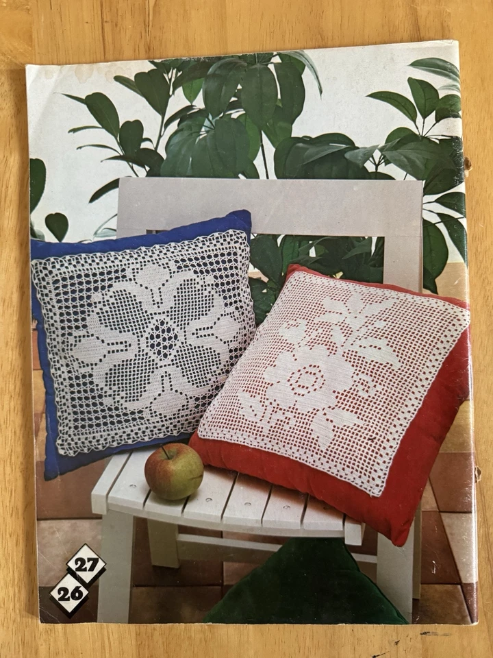 Magic Crochet Pattern Magazine No. 26 Doilies Table Runner Table Center - Image 4 of 4