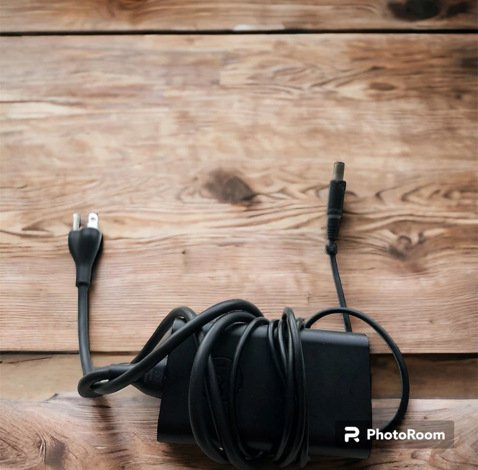 Dell Vostro 1015 15.6” Core 2 Duo 2GB RAM 250GB HDD Windows 7 - Image 3 of 4