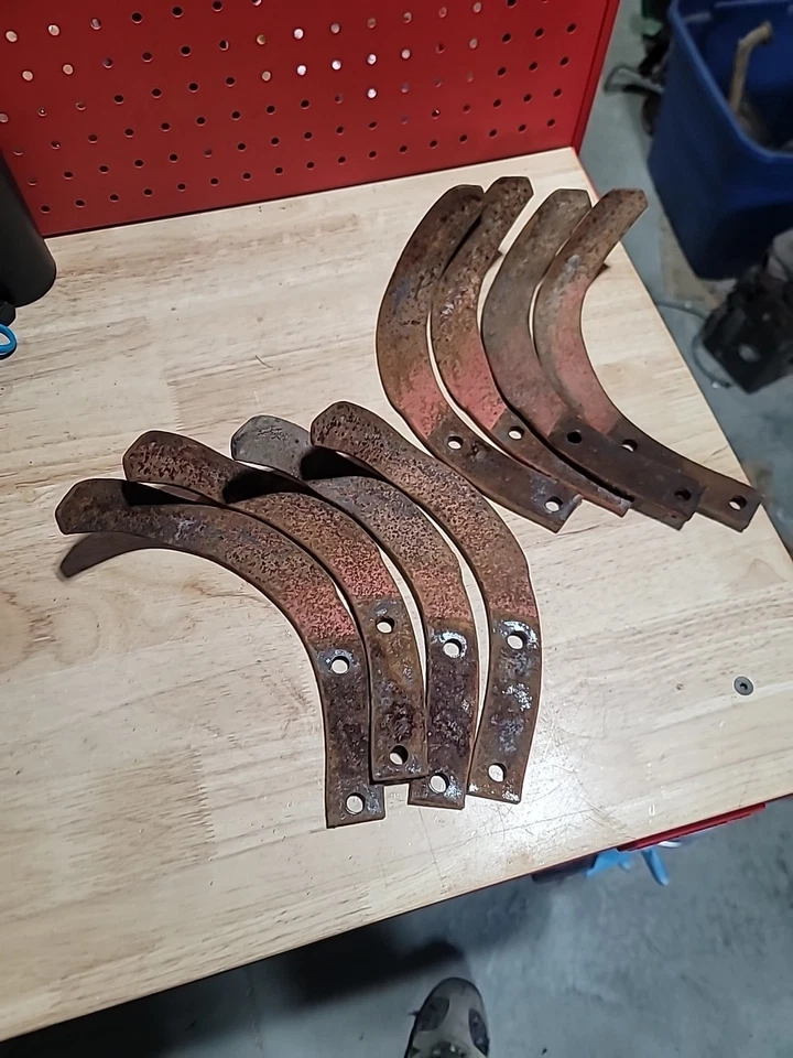 Bolens Super Mustang Rototiller Diente Cuatro LH Cuatro Rh Diente Delantero Tiller Foto 2 de 4