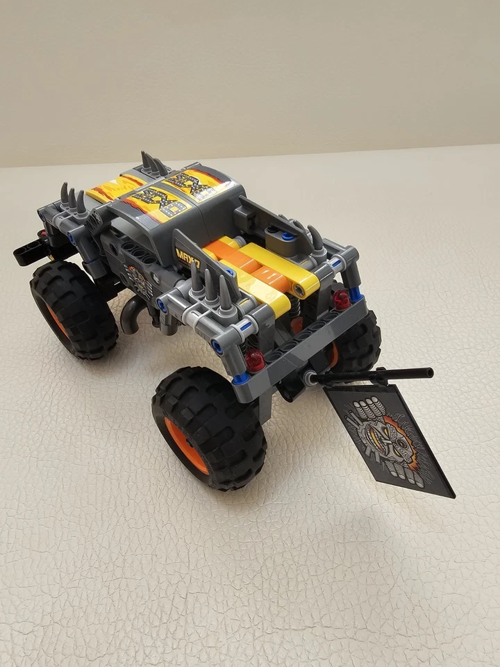 LEGO Technic 42199 Monster Jam DIGatron Pull-Back, photo 4 of 5