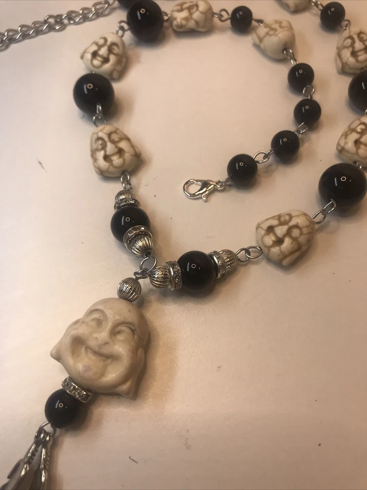 Collar Buda Feliz Blanco Con Plumas de Ónix Dije Moda 12 Pulgadas 337 Foto 3 de 4